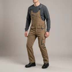 Ogrodniczki robocze zimowe ocieplane Comfort Winter brązowo-grafitowe — softshell, elastyczne szelki, kieszeń na piersi